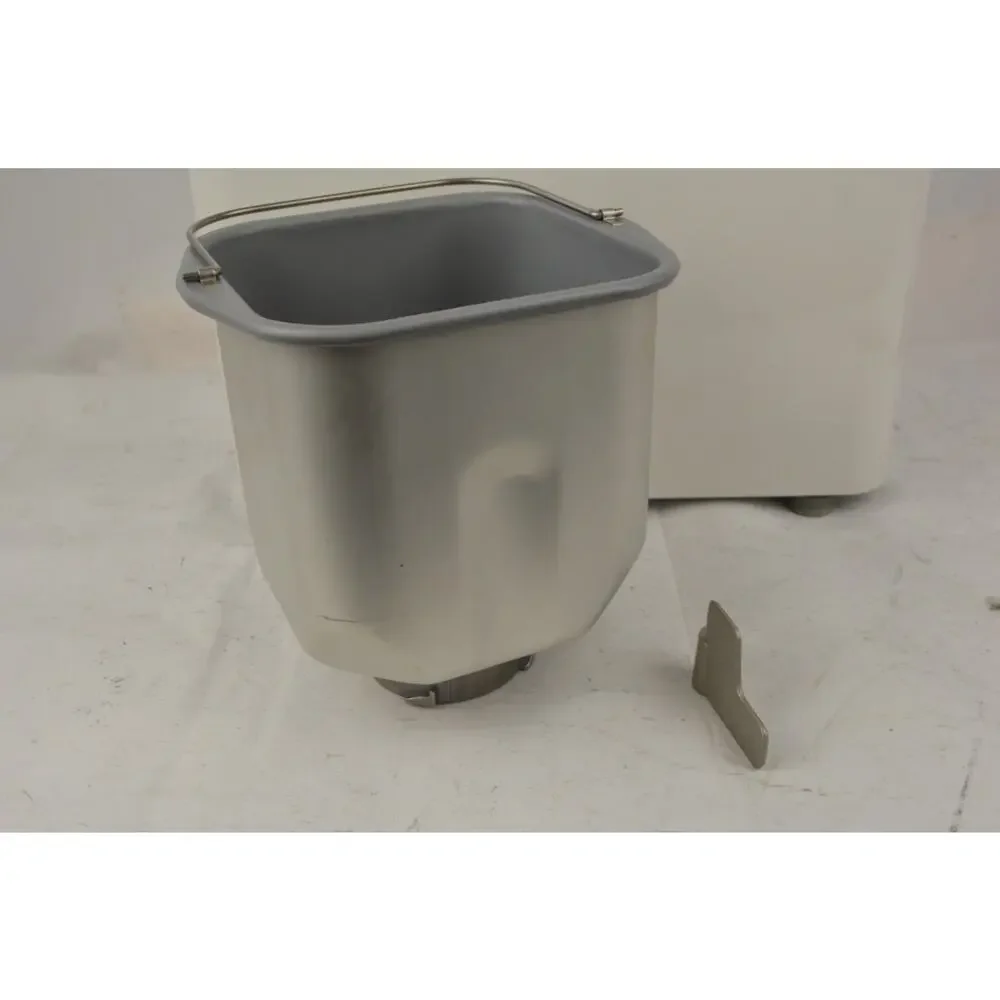 Breadman TR510 Bread Maker Machine Automatic Dough Maker Pan Paddle